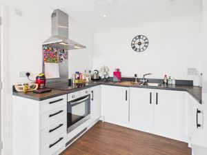 Kitchen- click for photo gallery